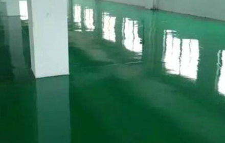 什么樣的地坪是環(huán)氧自流平地坪？有什么特點？