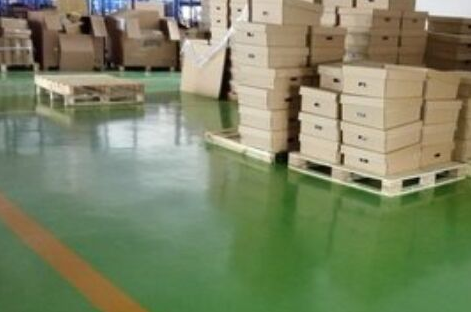 環(huán)氧地坪漆涂料為什么要分三層施工？